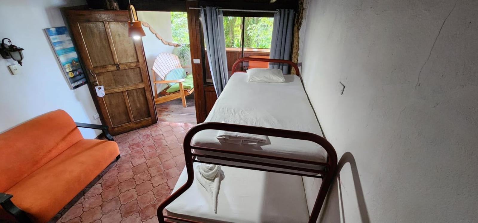 Hostel Plinio 曼努埃尔安东尼奥 外观 照片